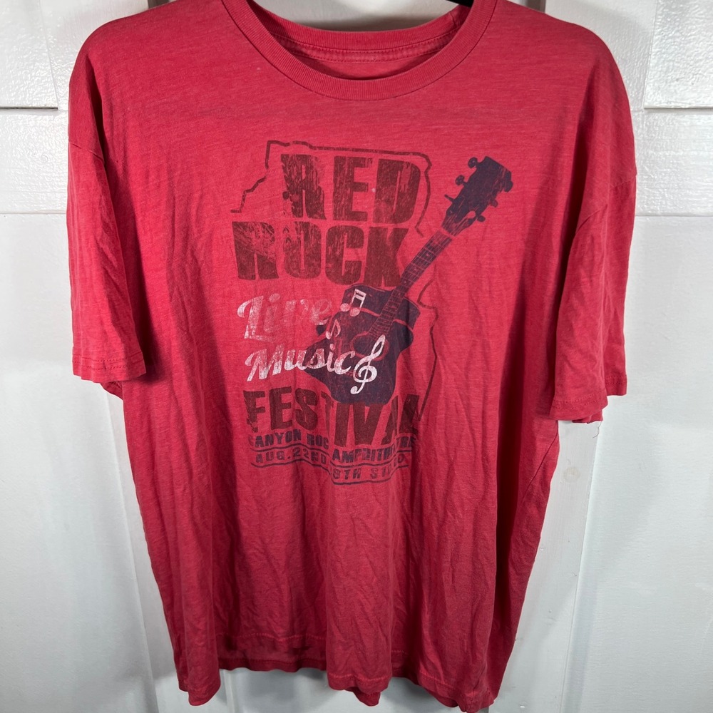 Life Style Red Rock Live Music Festival Graphic T-Shirt XL Red Heather